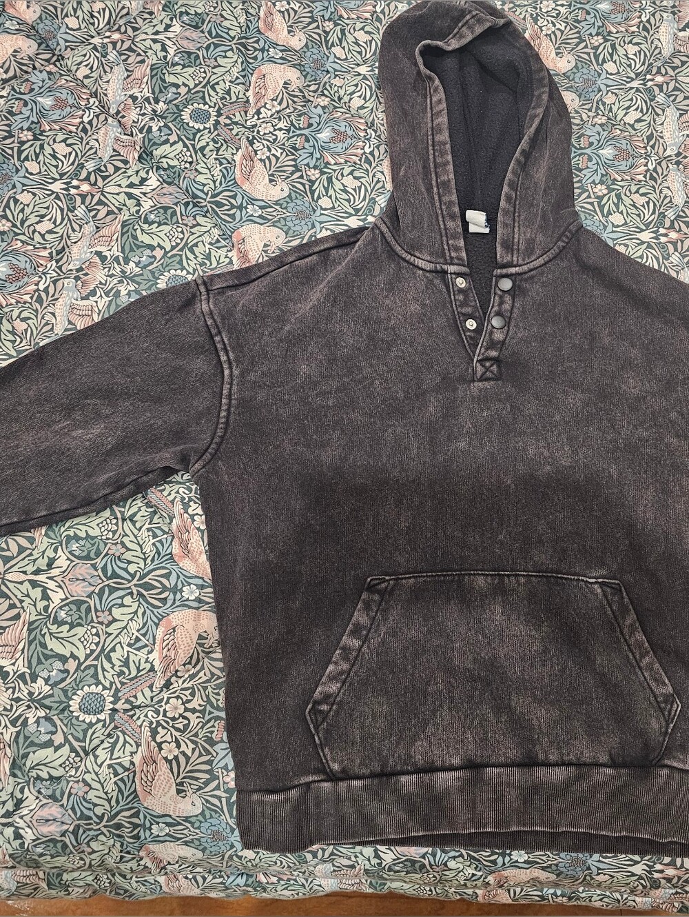 Old Navy Black Wash Snap-Placket Pullover Hoodie